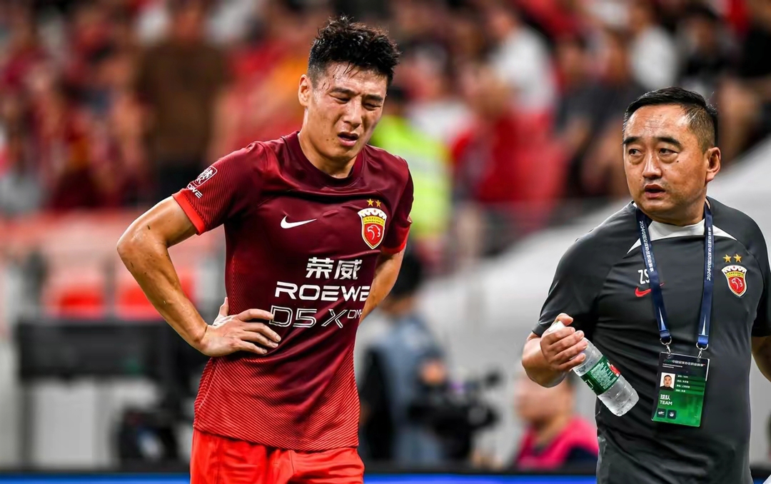 武磊复出首秀出彩，拜仁慕尼黑主场绝杀马德里竞技，豪取11连胜(武磊踢德甲)